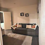 Onnela With Sauna,wifi And Parking Near Santa Village Rovaniemi