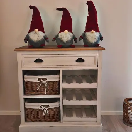 アパート Onnela With Sauna,wifi And Parking Near Santa Village ロヴァニエミ