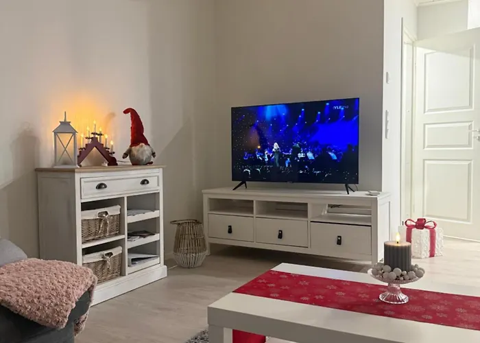 Onnela With Sauna,wifi And Parking Near Santa Village Apartamento *